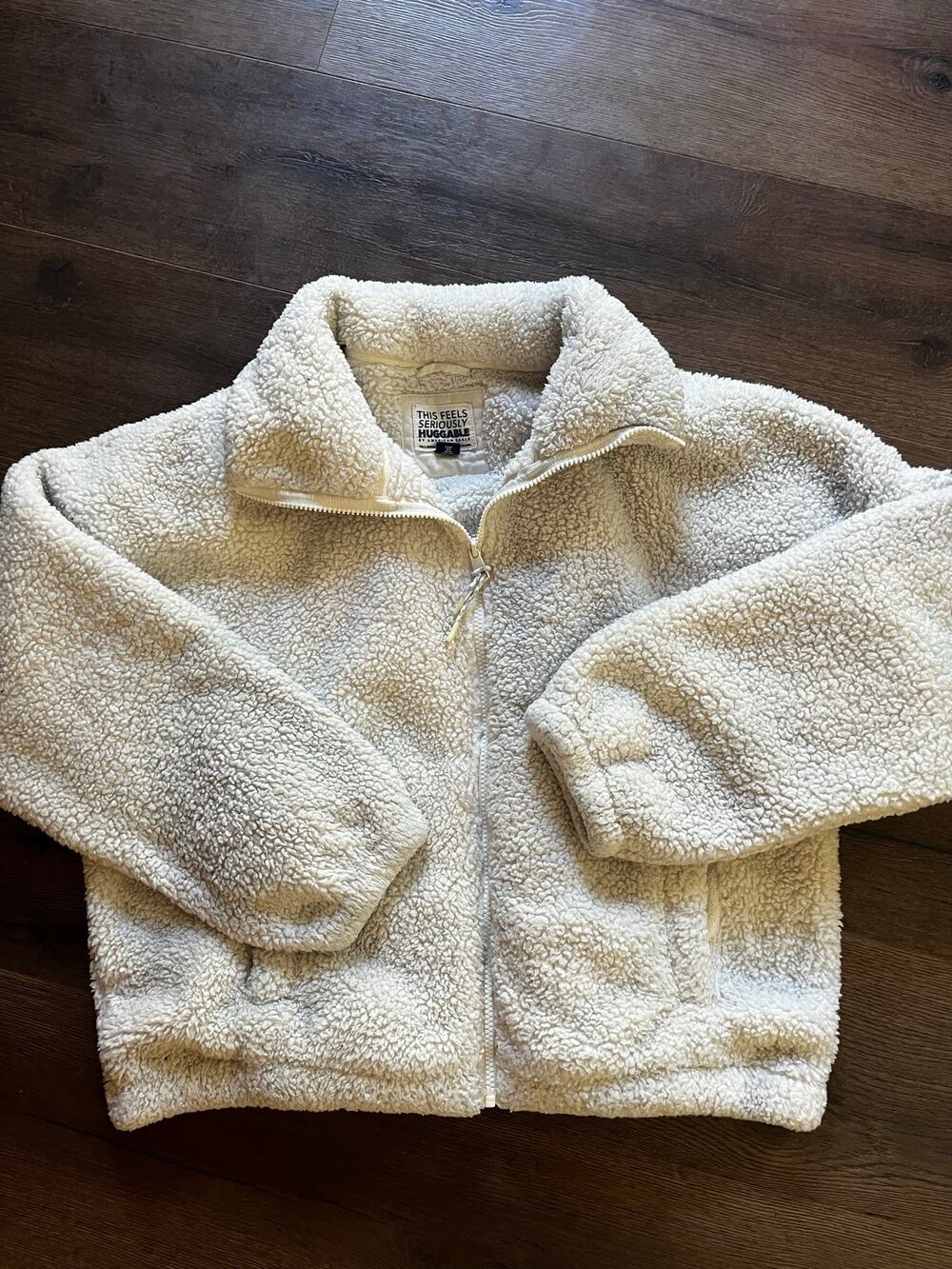 American Eagle Seriously Huggable Sherpa Jacket XS/S Cream Oversized Fleece